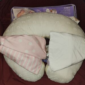 Boppy Bare Naked Nursing Pillow with two Removable Covers Pink & White for Girl
